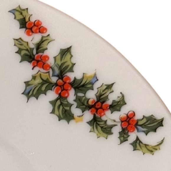 Campbell 1982 Vintage Christmas plate 5 3/4 inches in diameter - Picture 5 of 8